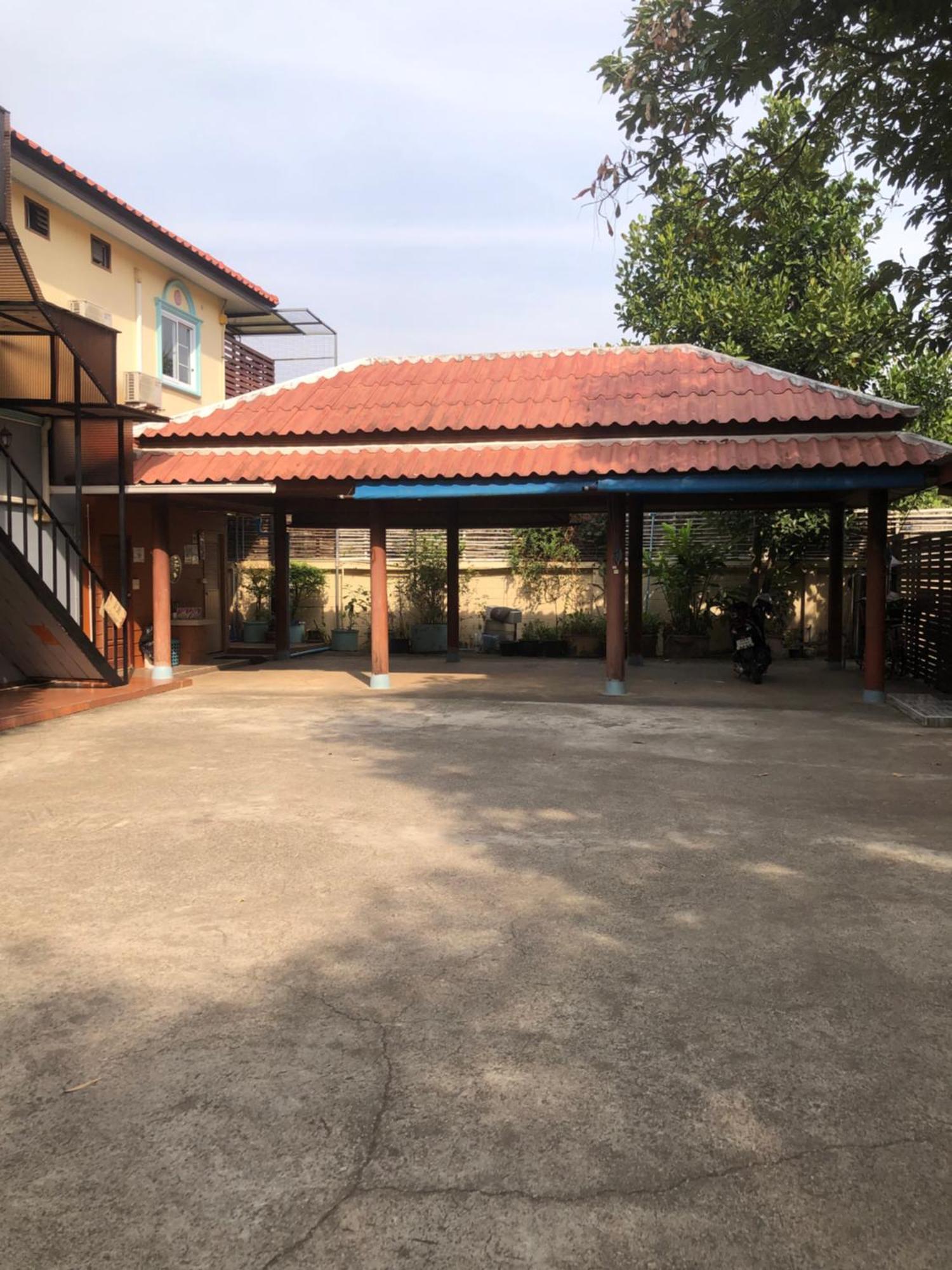 Ruen Thai Ban Rim Nam Kamphaeng Phet Exterior foto